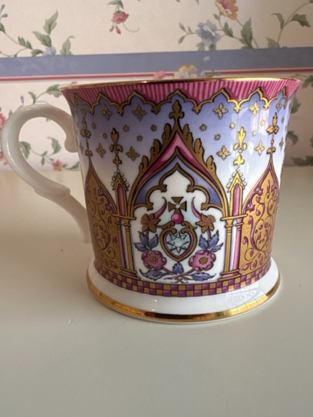 Royal Collection 50th Anniversary Queen Elizabeth II Commemorative Mug - Picture 4 of 6